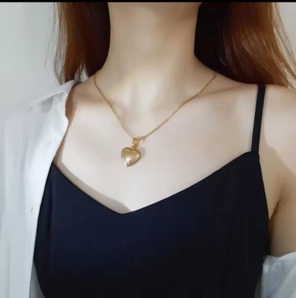 Vnox Locket Necklaces