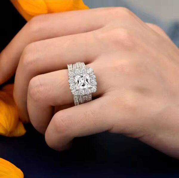 Elegant Diamond Ring Set