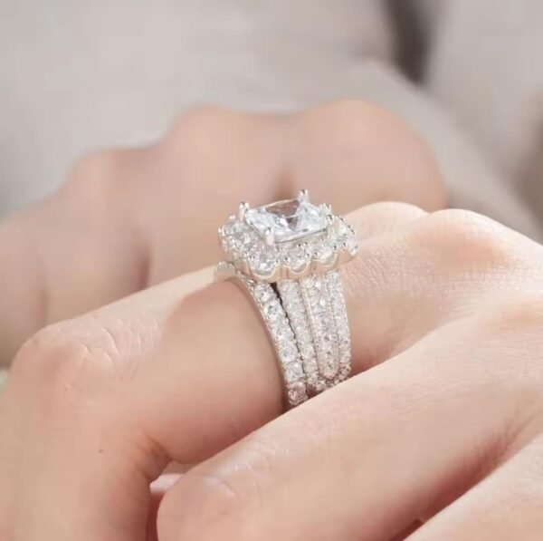 Elegant Diamond Ring Set
