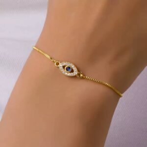Elegant Gold Bracelet