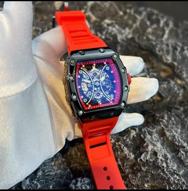 Men's Watch Light Luxury Brand Wine Barrel dial