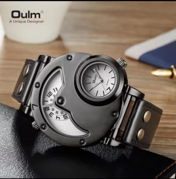 Oulm Dual Dial Wristwatch