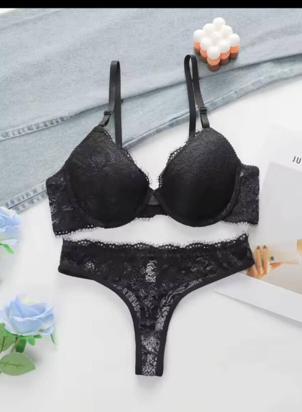 Lace Lingerie Set