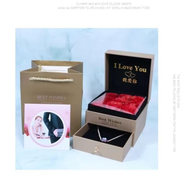 Love Necklace Gift Set